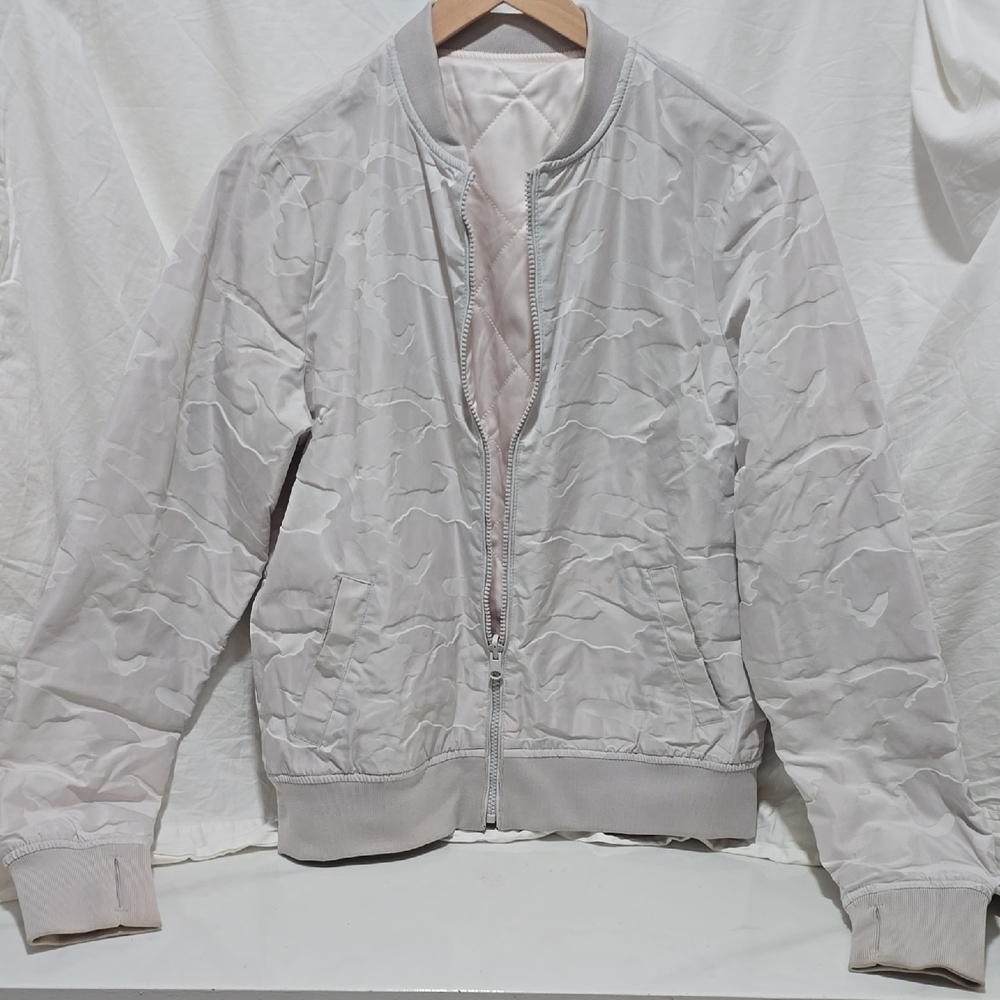 Blanc Noir Elegant White/Pink Reversable Jacket Size L